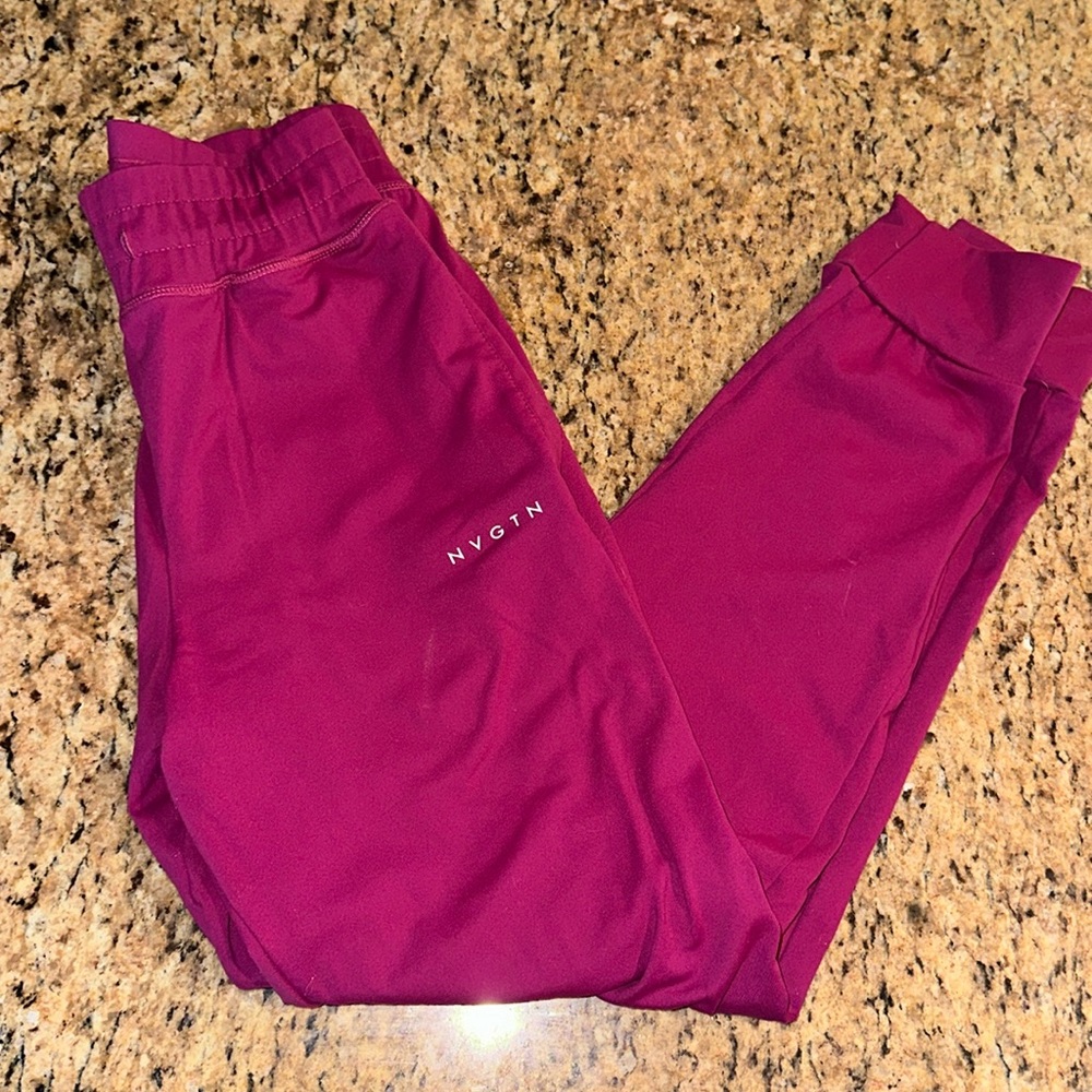 NVGTN jogger